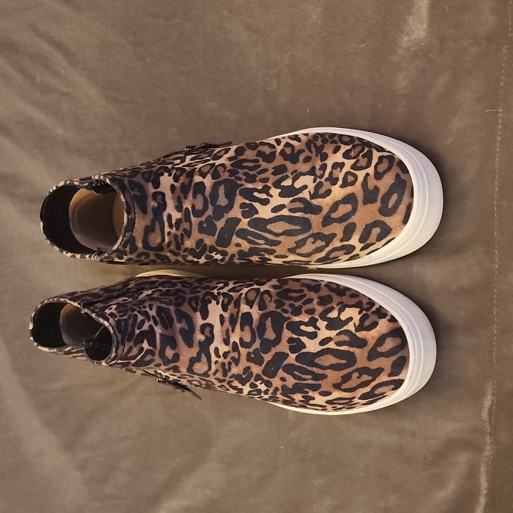 Naturalizer Leopard Shoes